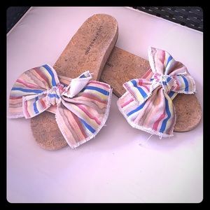 Lucky Brand Cork and Canvas Bow Sandals.